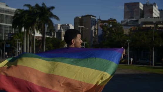 Mais da metade da comunidade LGBTQIAPN+ sofre violência dos próprios parentes