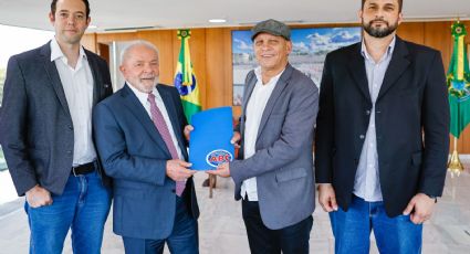 Metalúrgicos do ABC entregam a Lula propostas para acelerar o setor automotivo