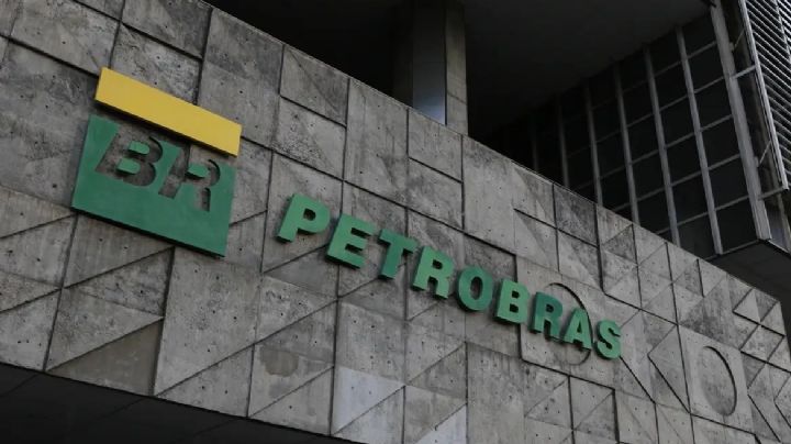 Petrobrás retoma programa naval e anuncia construção de navios próprios