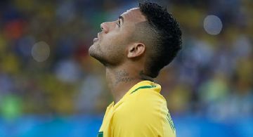 Efeito Neymar? Cresce o número de torcedores que não assistem a Seleção
