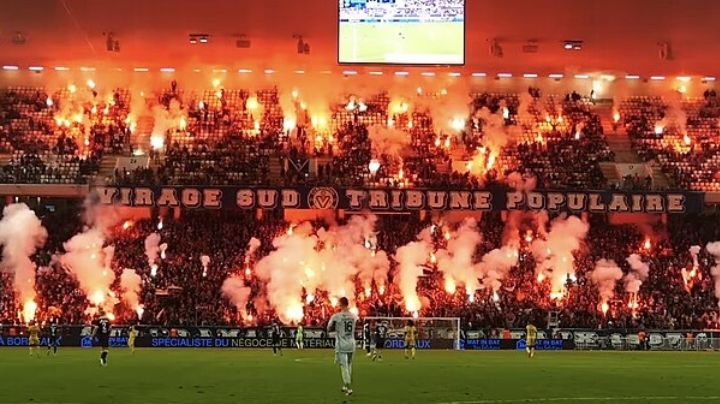Clube tradicional da França anuncia abandono do futebol profissional