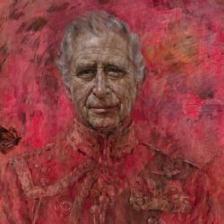 As interpretações do retrato vermelho do rei Charles: do genocídio colonial a Satã