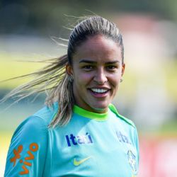 Paris 2024. "Eu sou um milagre", diz Gabi Nunes, após gol da vitória, com passe genial de Marta
